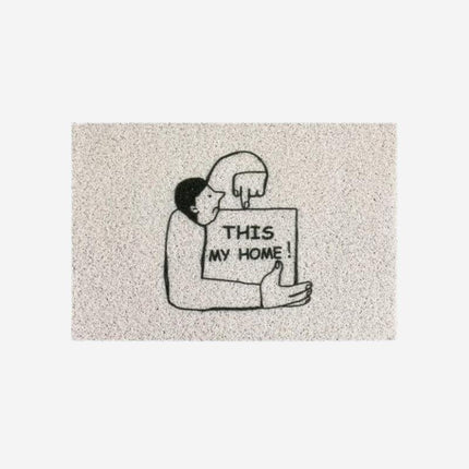 Wycieraczka z napisem "This is my home"