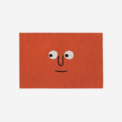 Czerwona oryginalna wycieraczka z twarzą