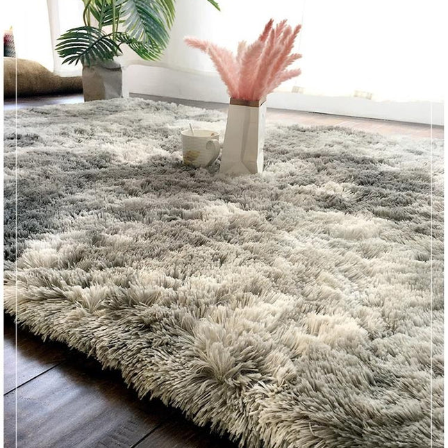 Puszysty jasnoszary dywan shaggy bardzo miękki