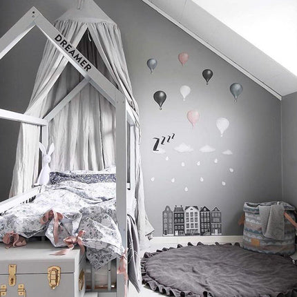 Okrągły szary dywanik dla dziecka