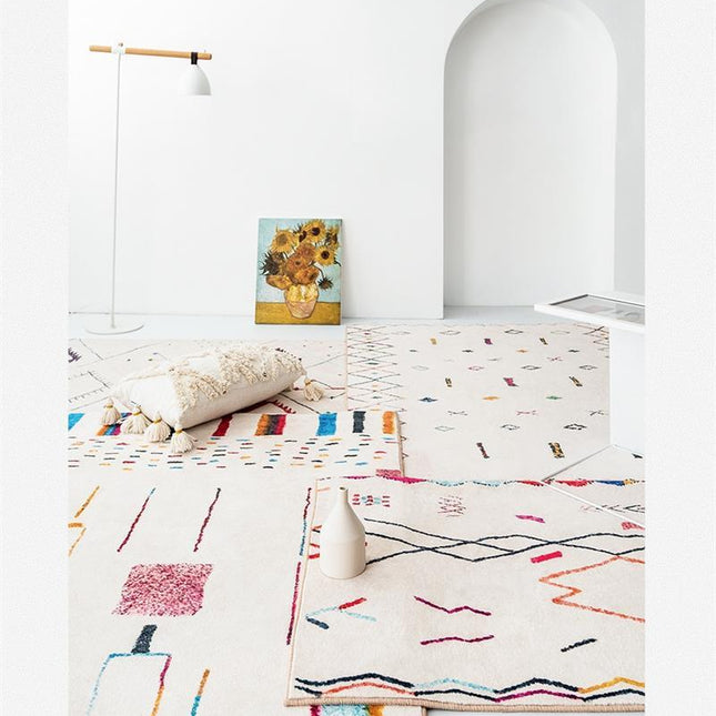 Autentyczny biały dywan w stylu berberyjskim