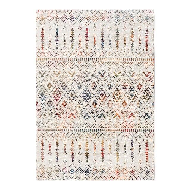 Kolorowy dywan berberyjski w stylu etno