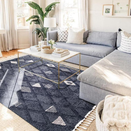 Czarny wełniany dywan berberyjski w romby