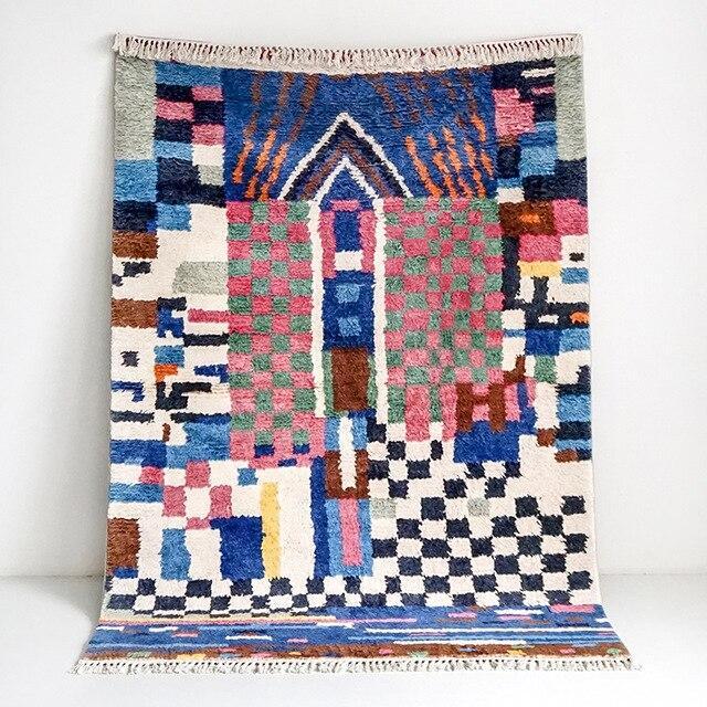 Oryginalny kolorowy dywan w stylu berberyjskim