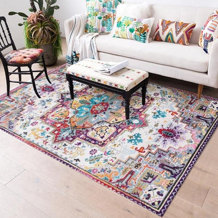 Etniczny dywan w stylu boho do salonu