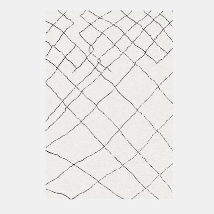 Biały dywan berberyjski w czarne paski