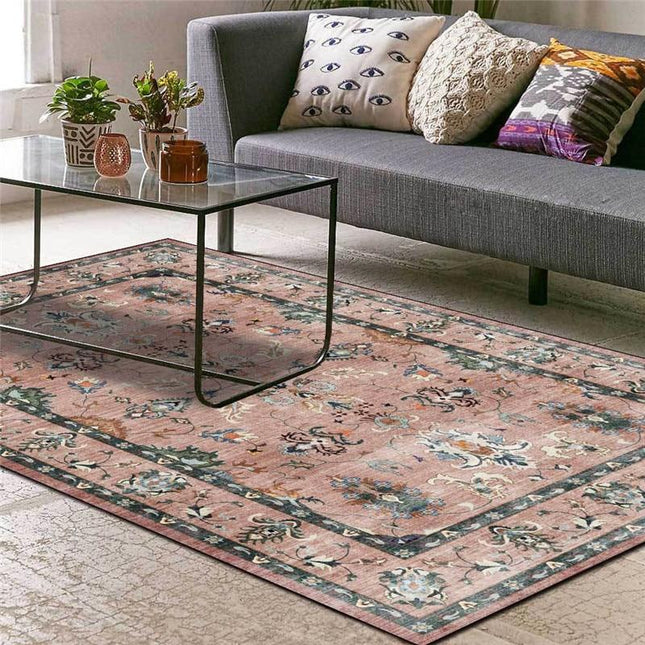 Dywan vintage w kolorze pudrowego różu